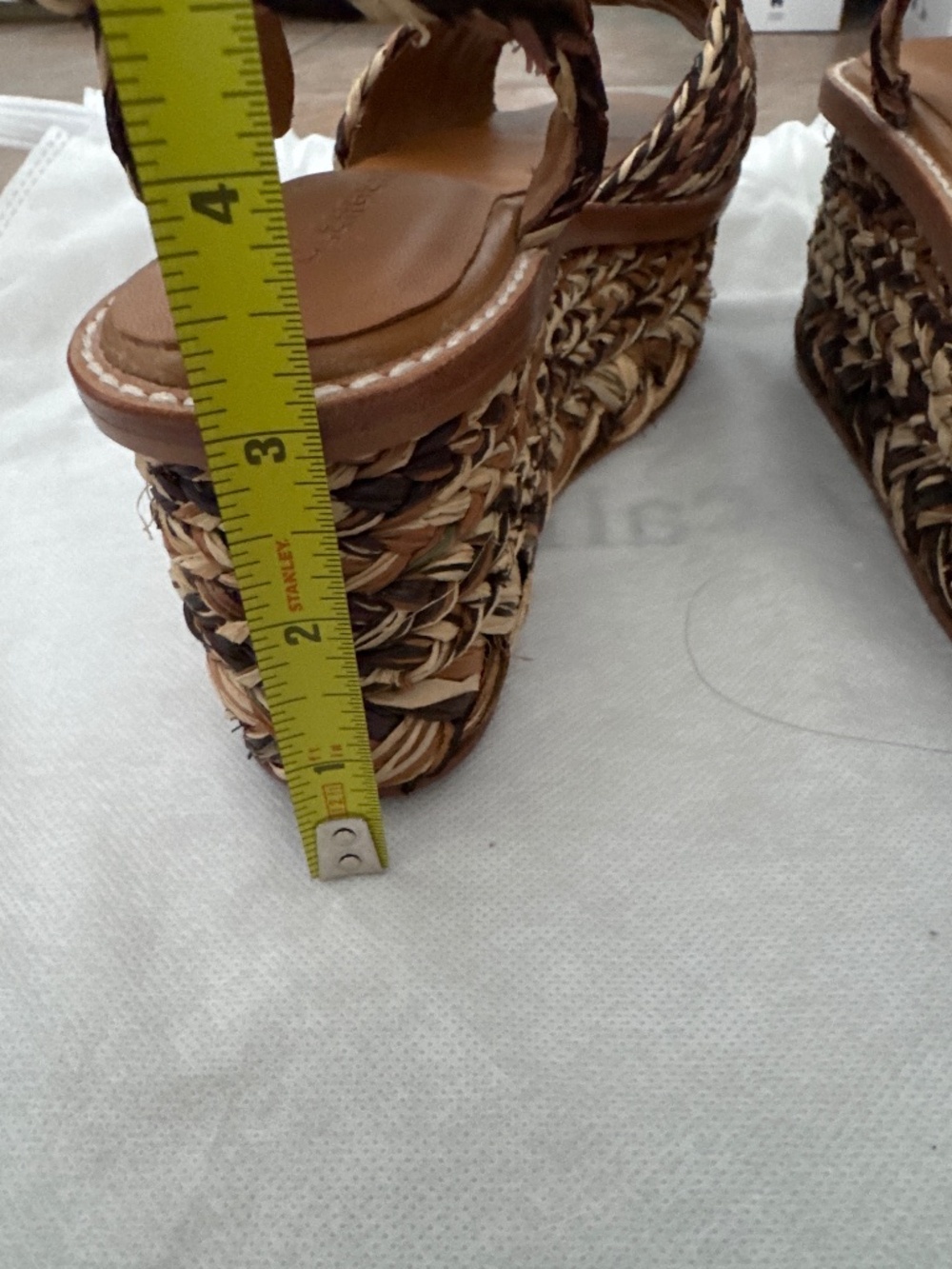 Shoes - Picture 4 of 6